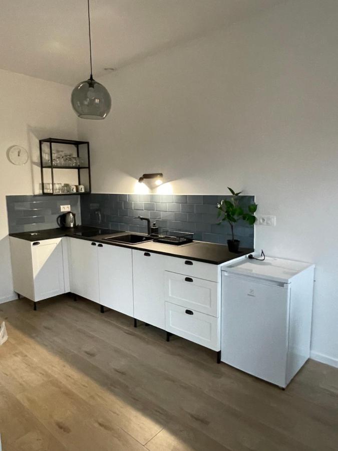 Apartamenty Komorniki コモルニキ エクステリア 写真